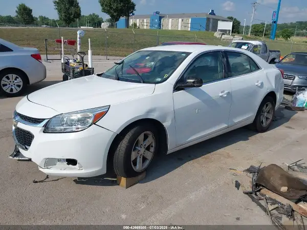 1G11C5SA4GF157528 2016 CHEVROLET MALIBU - Image 2