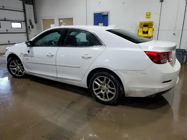 1G11C5SA4GF165533 2016 CHEVROLET MALIBU - Image 2