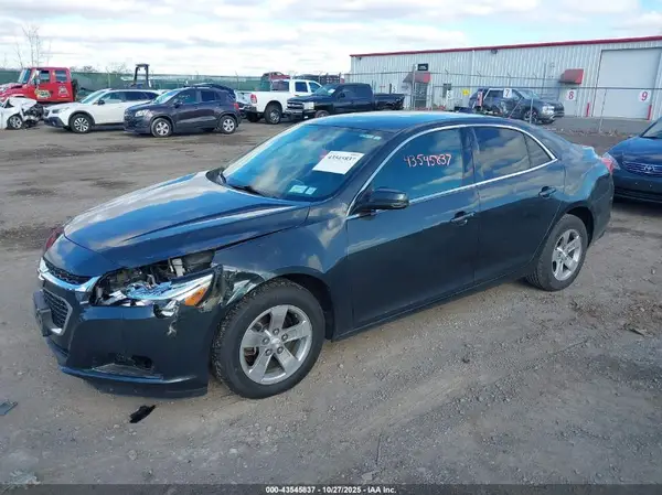 1G11C5SA4GU120605 2016 CHEVROLET MALIBU - Image 2