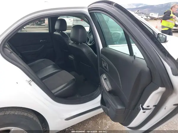 1G11C5SA4GU143012 2016 CHEVROLET MALIBU - Image 8