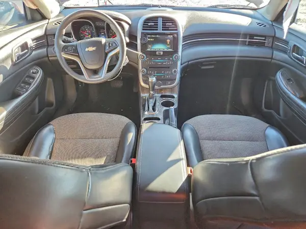1G11C5SA5GF111111 2016 CHEVROLET MALIBU - Image 8