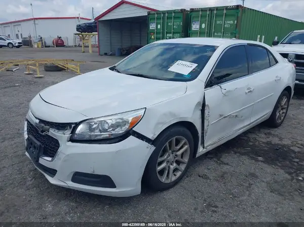 1G11C5SA5GF114378 2016 CHEVROLET MALIBU - Image 2