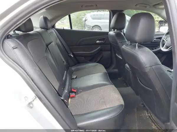 1G11C5SA5GF127003 2016 CHEVROLET MALIBU - Image 8