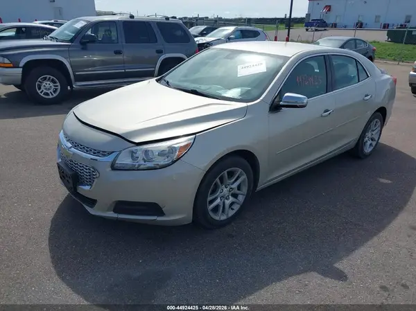 1G11C5SA5GF138261 2016 CHEVROLET MALIBU - Image 2