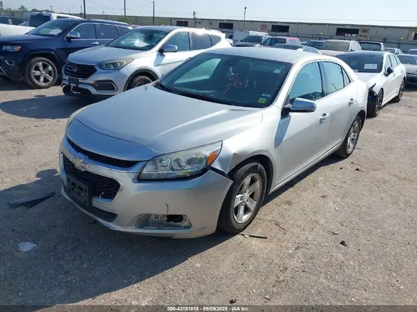 1G11C5SA5GF144755 2016 CHEVROLET MALIBU - Image 2