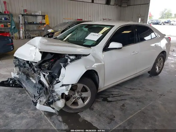 1G11C5SA6GF125941 2016 CHEVROLET MALIBU - Image 2