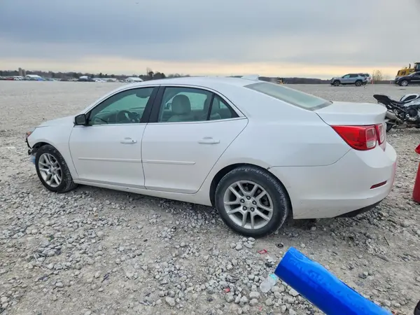 1G11C5SA6GF130170 2016 CHEVROLET MALIBU - Image 2