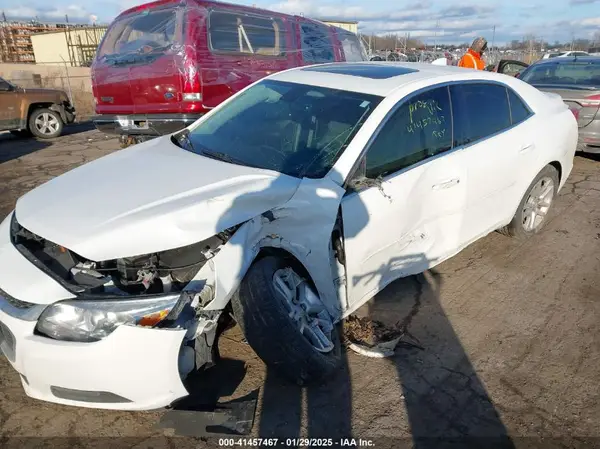 1G11C5SA6GU149278 2016 CHEVROLET MALIBU - Image 2