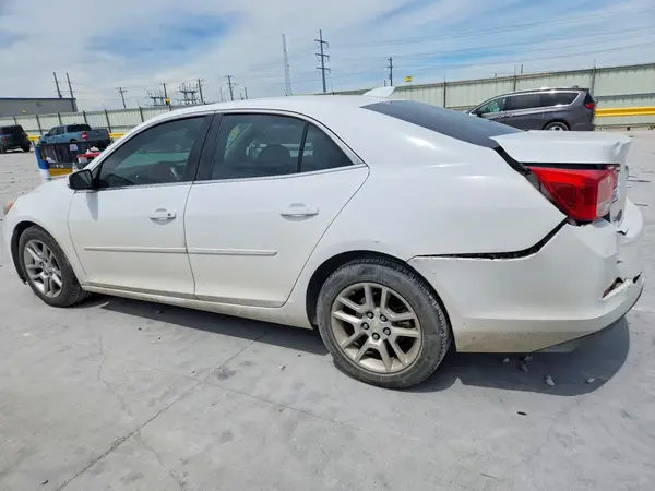 1G11C5SA7GF133501 2016 CHEVROLET MALIBU - Image 2