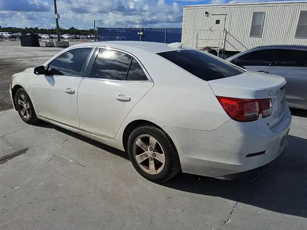 1G11C5SA7GF150900 2016 CHEVROLET MALIBU - Image 2