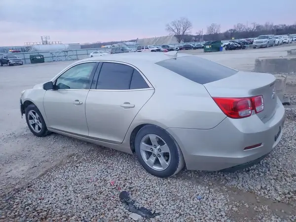 1G11C5SA7GF155367 2016 CHEVROLET MALIBU - Image 2