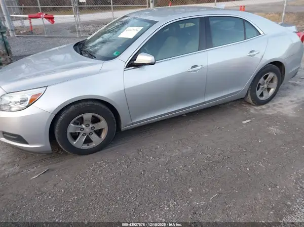 1G11C5SA7GF162285 2016 CHEVROLET MALIBU - Image 2
