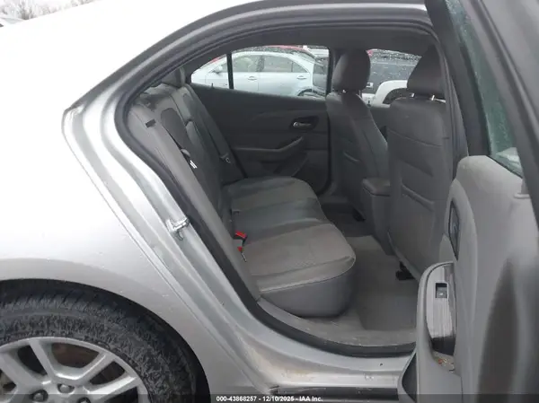 1G11C5SA8GF110745 2016 CHEVROLET MALIBU - Image 8