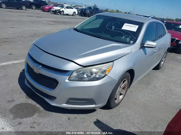 1G11C5SA8GF138335 2016 CHEVROLET MALIBU - Image 2