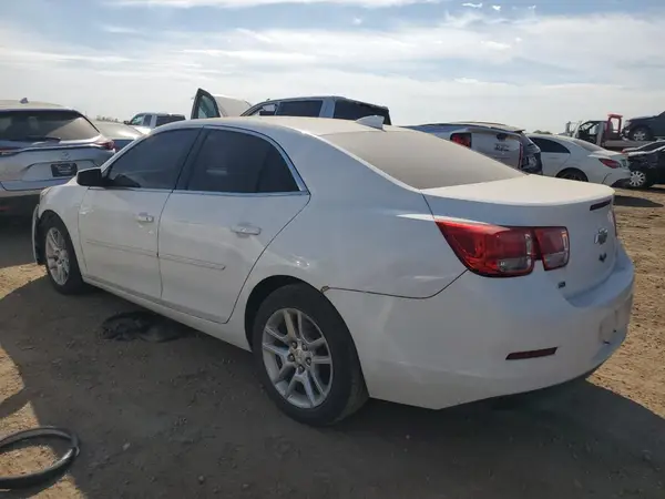 1G11C5SA9GF109782 2016 CHEVROLET MALIBU - Image 2