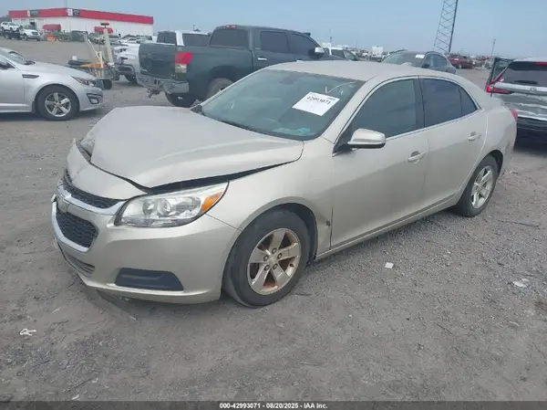 1G11C5SA9GF126856 2016 CHEVROLET MALIBU - Image 2