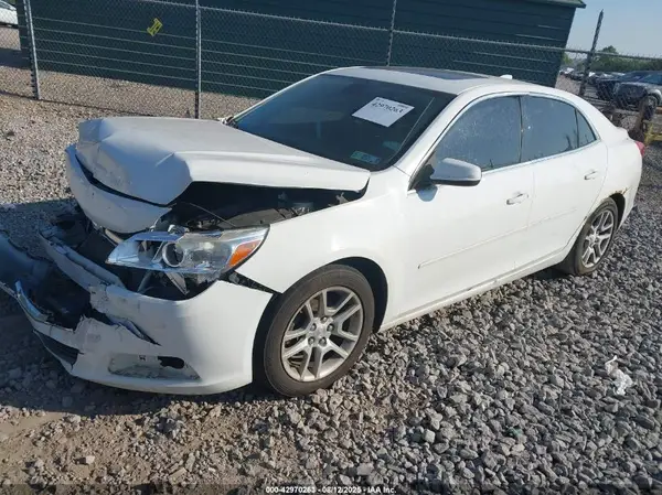 1G11C5SA9GF140062 2016 CHEVROLET MALIBU - Image 2