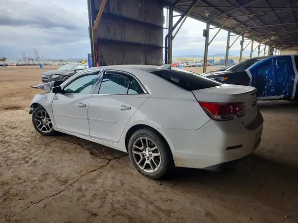 1G11C5SAXGF117471 2016 CHEVROLET MALIBU - Image 2