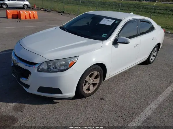 1G11C5SAXGF125604 2016 CHEVROLET MALIBU - Image 2