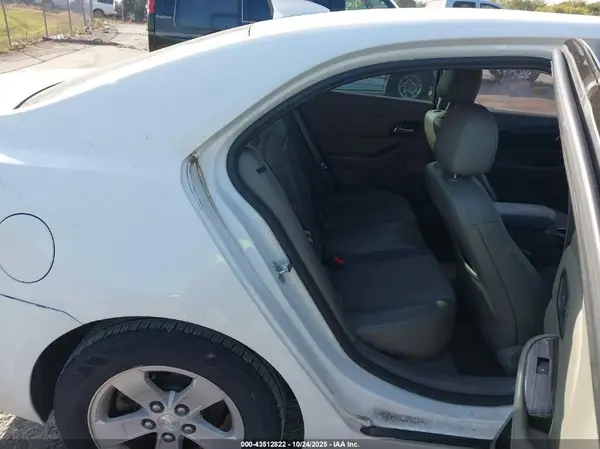 1G11C5SAXGF125604 2016 CHEVROLET MALIBU - Image 8