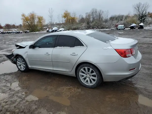 1G11D5SL1FU123765 2022 CHEVROLET MALIBU - Image 2