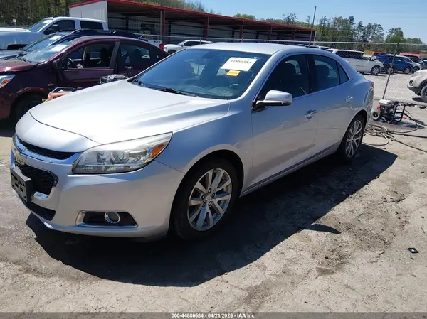 1G11E5SA0GF103556 2016 CHEVROLET MALIBU - Image 2