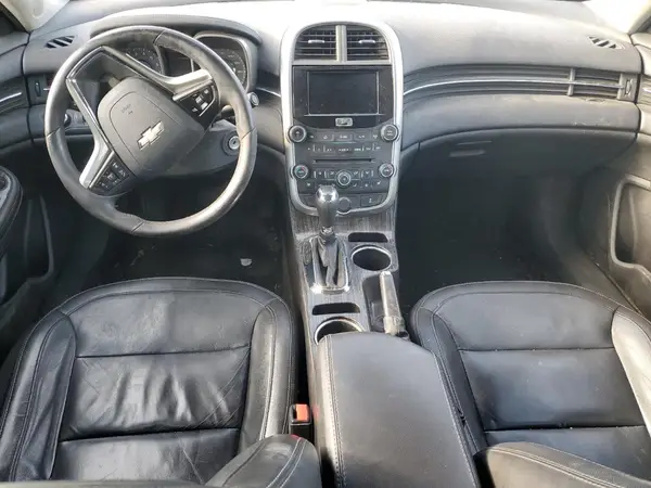 1G11E5SA0GF103735 2016 CHEVROLET MALIBU - Image 8