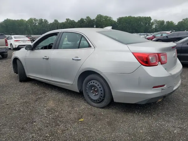 1G11E5SA0GF104190 2016 CHEVROLET MALIBU - Image 2