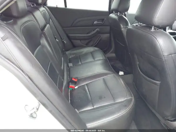 1G11E5SA0GF108854 2016 CHEVROLET MALIBU - Image 8