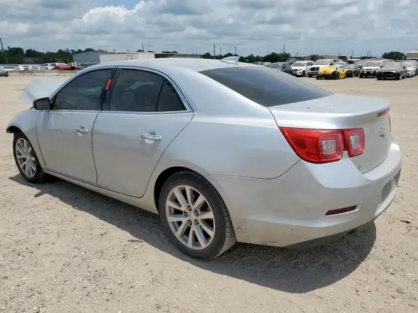 1G11E5SA0GF109230 2016 CHEVROLET MALIBU - Image 2