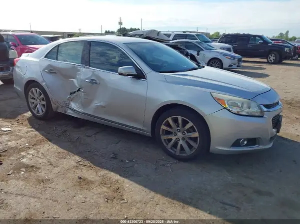 1G11E5SA0GF139019 2016 CHEVROLET MALIBU - Image 1