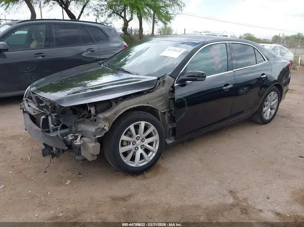 1G11E5SA0GU103343 2016 CHEVROLET MALIBU - Image 2