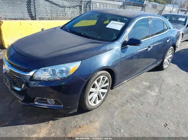 1G11E5SA0GU134527 2016 CHEVROLET MALIBU - Image 2
