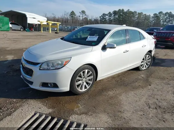 1G11E5SA0GU157953 2016 CHEVROLET MALIBU - Image 2
