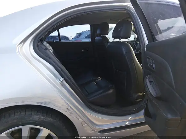 1G11E5SA0GU158875 2016 CHEVROLET MALIBU - Image 8