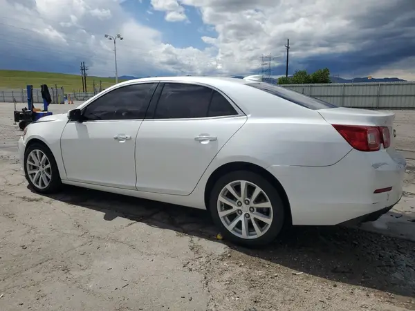 1G11E5SA0GU161985 2016 CHEVROLET MALIBU - Image 2