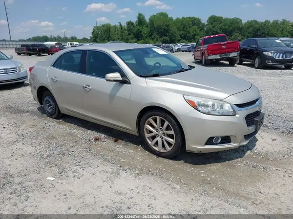 1G11E5SA1GF101170 2016 CHEVROLET MALIBU - Image 1