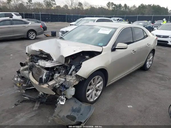 1G11E5SA1GF108510 2016 CHEVROLET MALIBU - Image 2