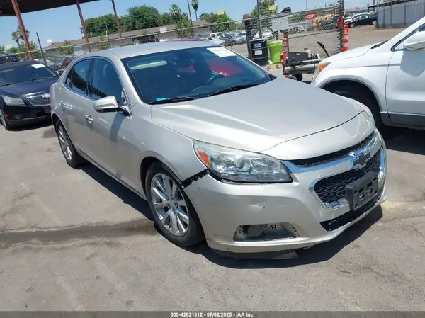 1G11E5SA1GF110046 2016 CHEVROLET MALIBU - Image 1