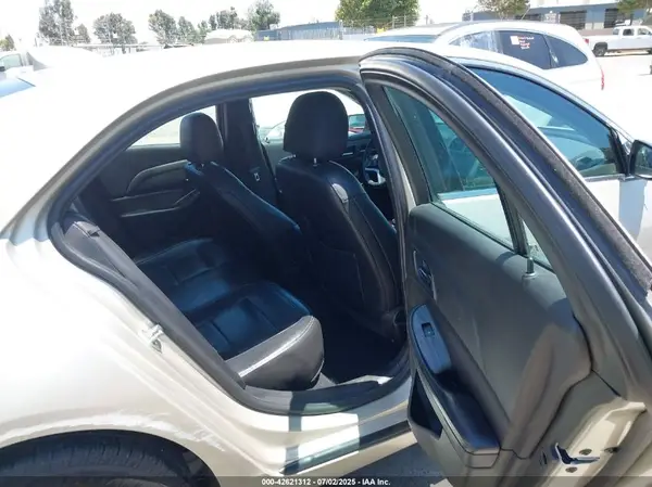 1G11E5SA1GF110046 2016 CHEVROLET MALIBU - Image 8