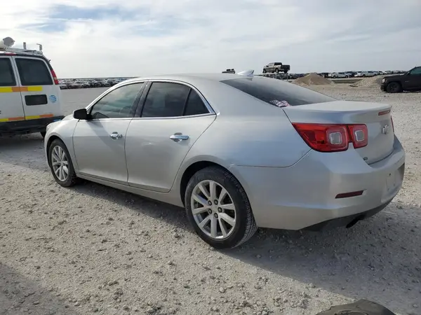 1G11E5SA1GF111228 2016 CHEVROLET MALIBU - Image 2