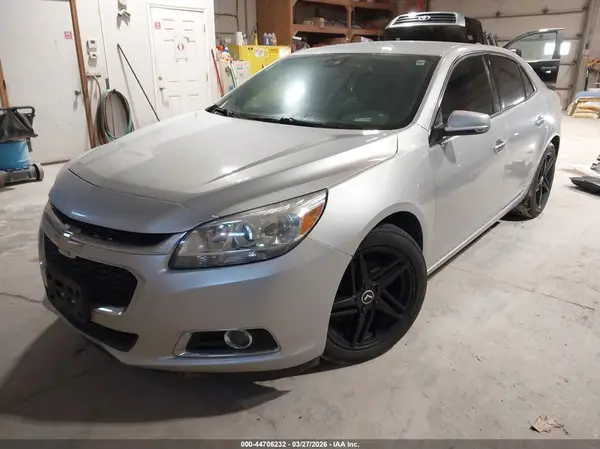 1G11E5SA1GF134220 2016 CHEVROLET MALIBU - Image 2