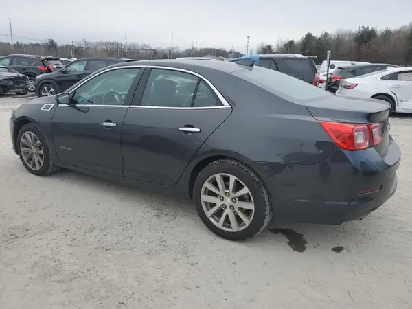 1G11E5SA1GU108633 2016 CHEVROLET MALIBU - Image 2