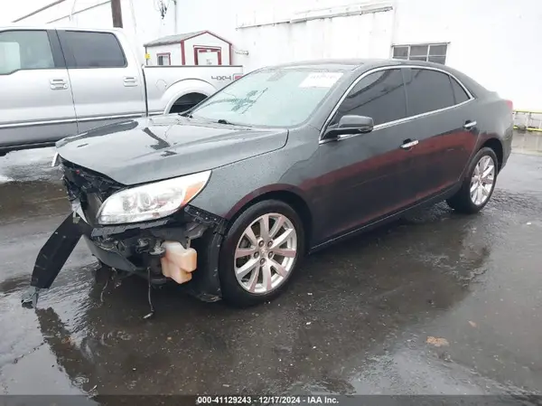 1G11E5SA1GU133340 2016 CHEVROLET MALIBU - Image 2