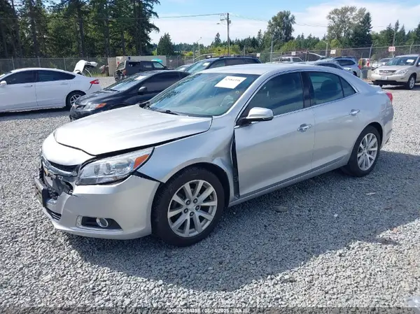 1G11E5SA1GU146668 2016 CHEVROLET MALIBU - Image 2