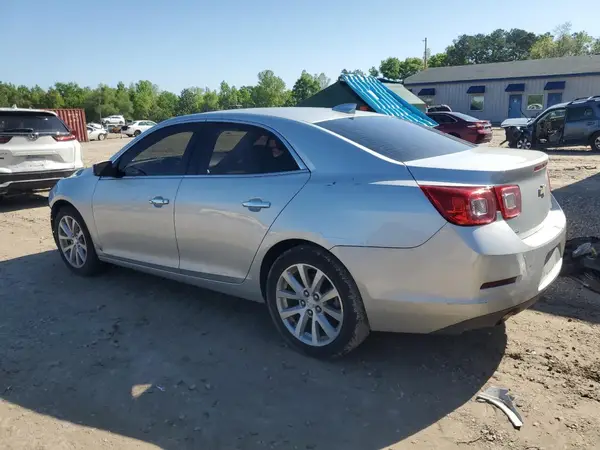 1G11E5SA1GU160957 2016 CHEVROLET MALIBU - Image 2