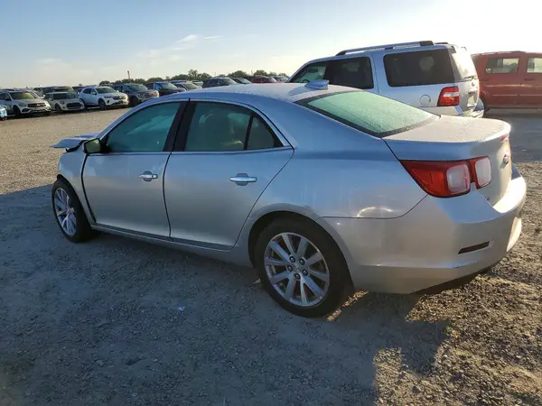 1G11E5SA1GU161042 2016 CHEVROLET MALIBU - Image 2