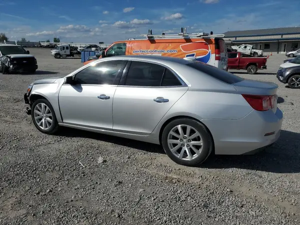 1G11E5SA2GF104305 2016 CHEVROLET MALIBU - Image 2