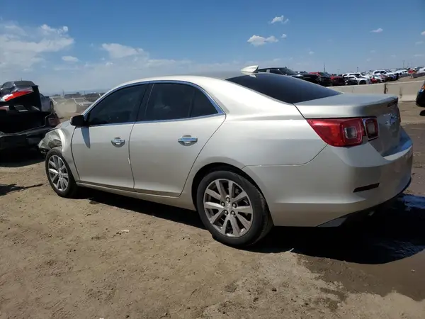 1G11E5SA2GF106166 2016 CHEVROLET MALIBU - Image 2