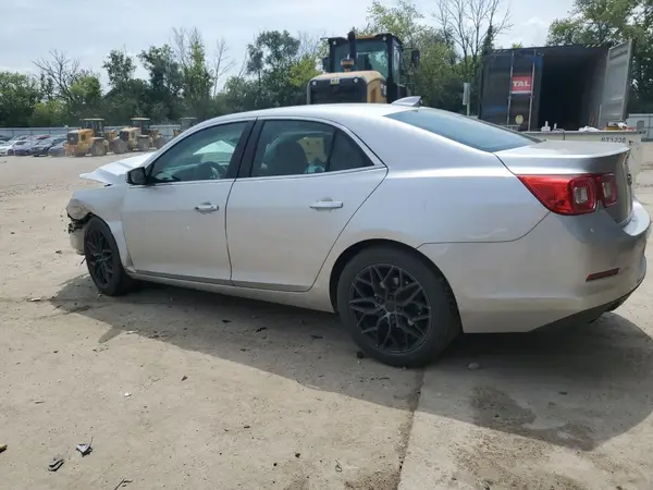 1G11E5SA2GF106605 2016 CHEVROLET MALIBU - Image 2